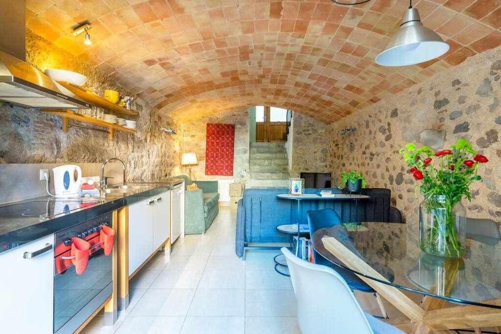 Apartamento Banos Arabes Con Jardin Girona Luaran gambar